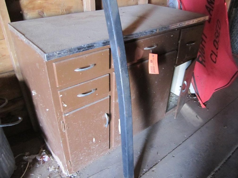 Cabinet With Top and Drawers (S2)