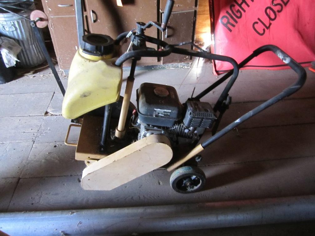 Floor Saw (S2)