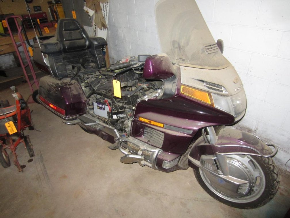 Honda Goldwing Motorcycle-Has Title (S1)