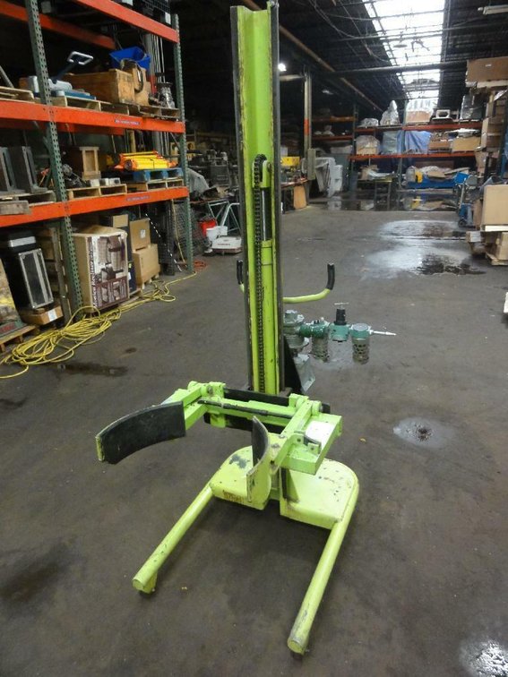 Valley Craft Versa-Lift Air Powered Portable Lift and Drum Handler (H)