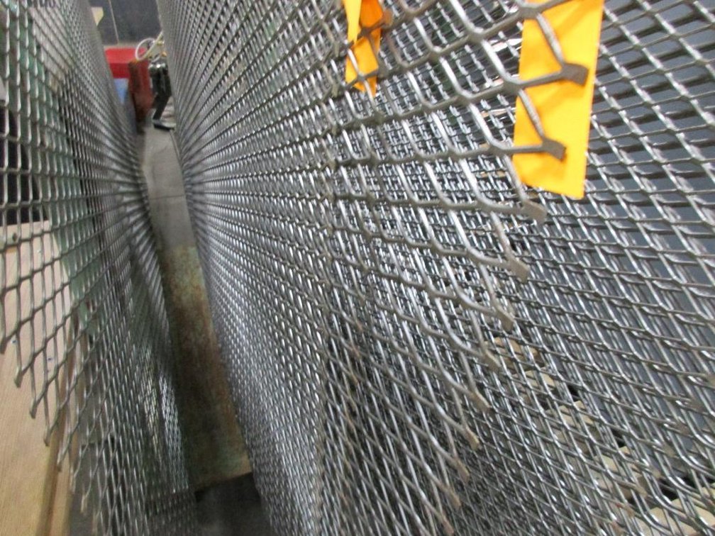 New Steel Expanded Metal Sheet (  F  )