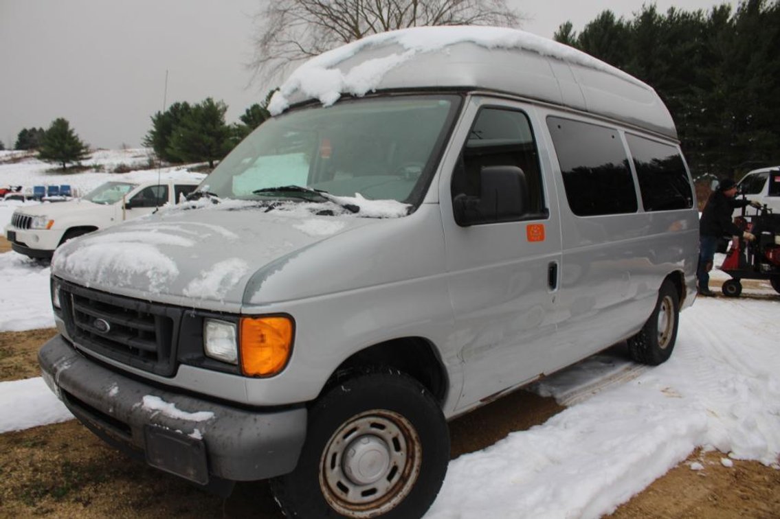 2006 FORD E150 LIFT VAN, Vin# 1FMRE11WX6DB31631