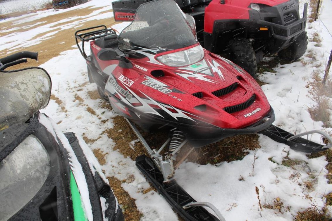2004 POLARIS 600 CLASSIC SNOWMOBILE