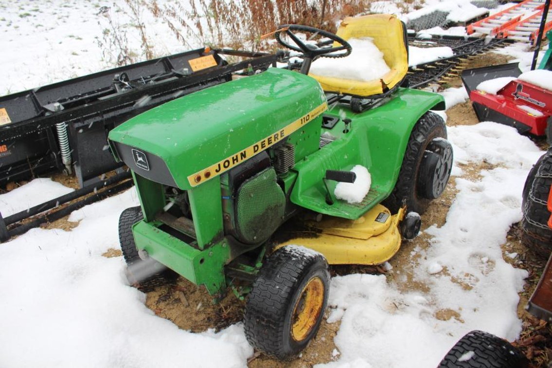 JOHN DEERE 110 MOWER WITH HYDRAULIC LIFT AND REAR WHEEL WEIGHTS