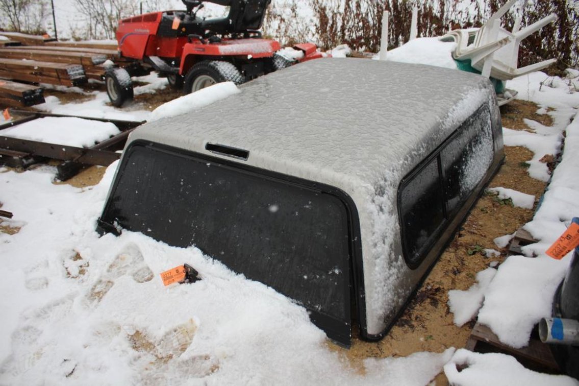 CENTURY TOPPER OFF A 2002 CHEVY TRUCK