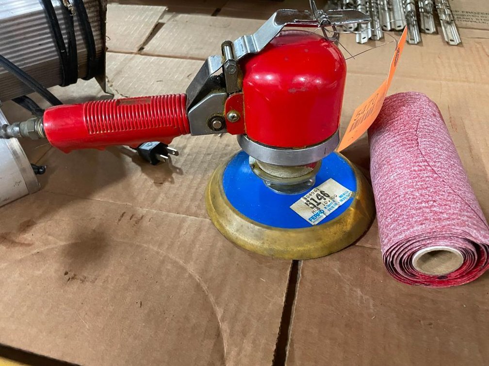 Central Pneumatic Orbital Sander (PR10)