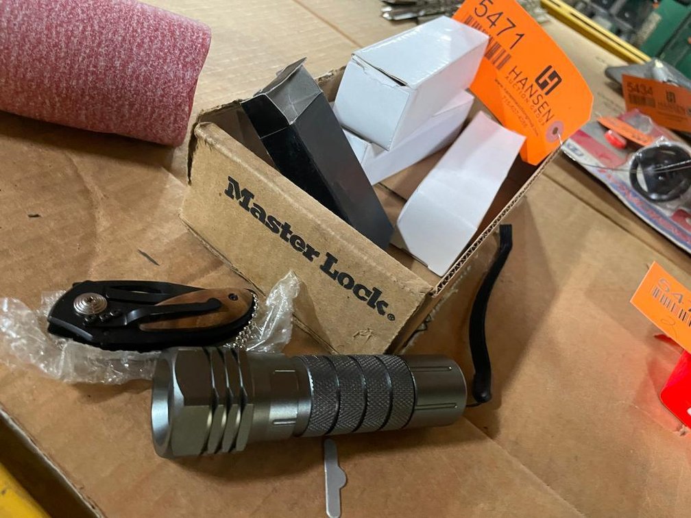 (3) 9 LED Light Flashlights (PR10)