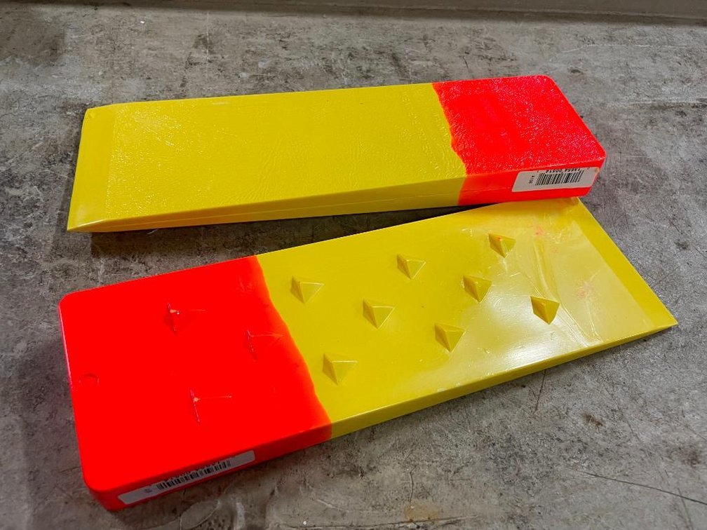 (2) Double Taper Tree Wedges (PR10)