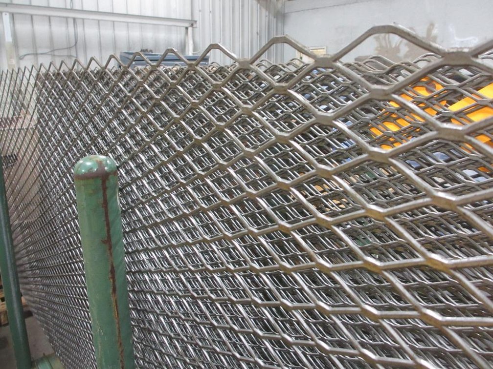 New Steel Expanded Metal Sheet (  F  )
