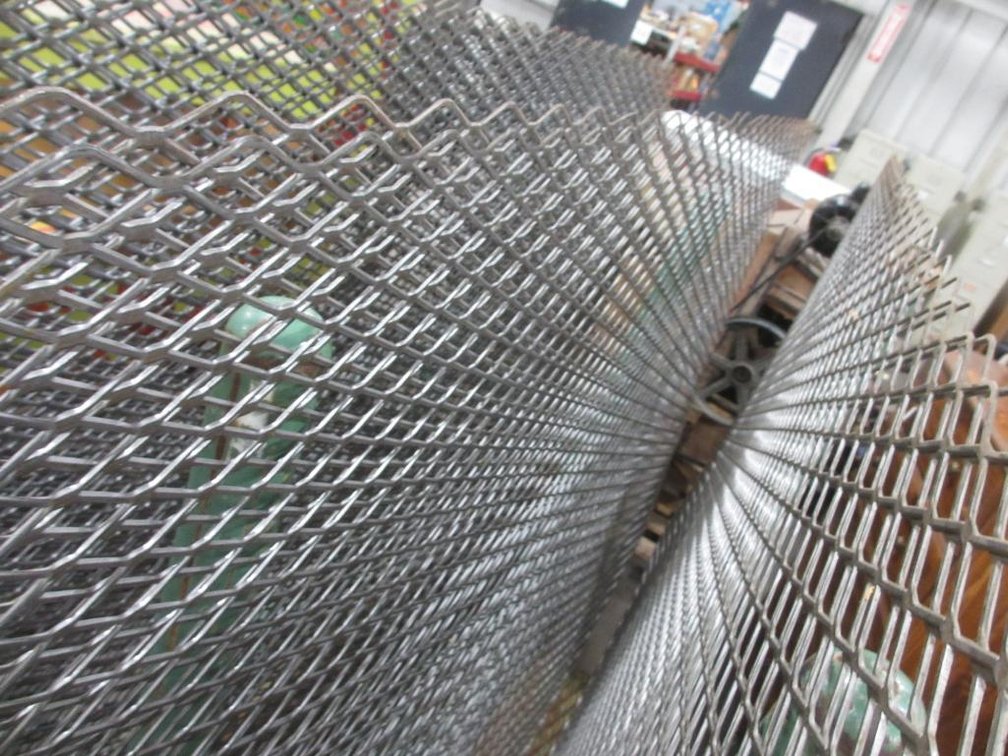 New Steel Expanded Metal Sheet (  F  )