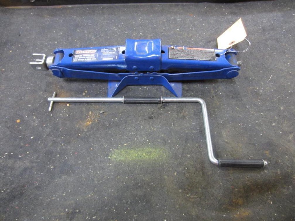 Westward Scissors Jack (PR4)