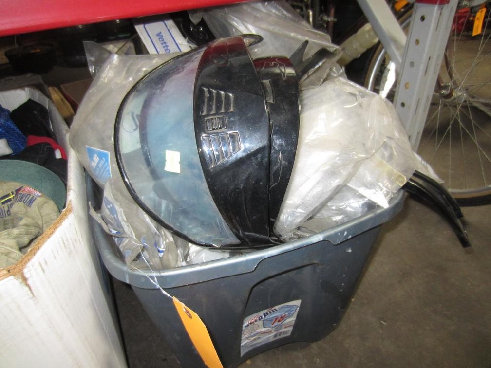 (1) Box of Helmet Shields (T15)