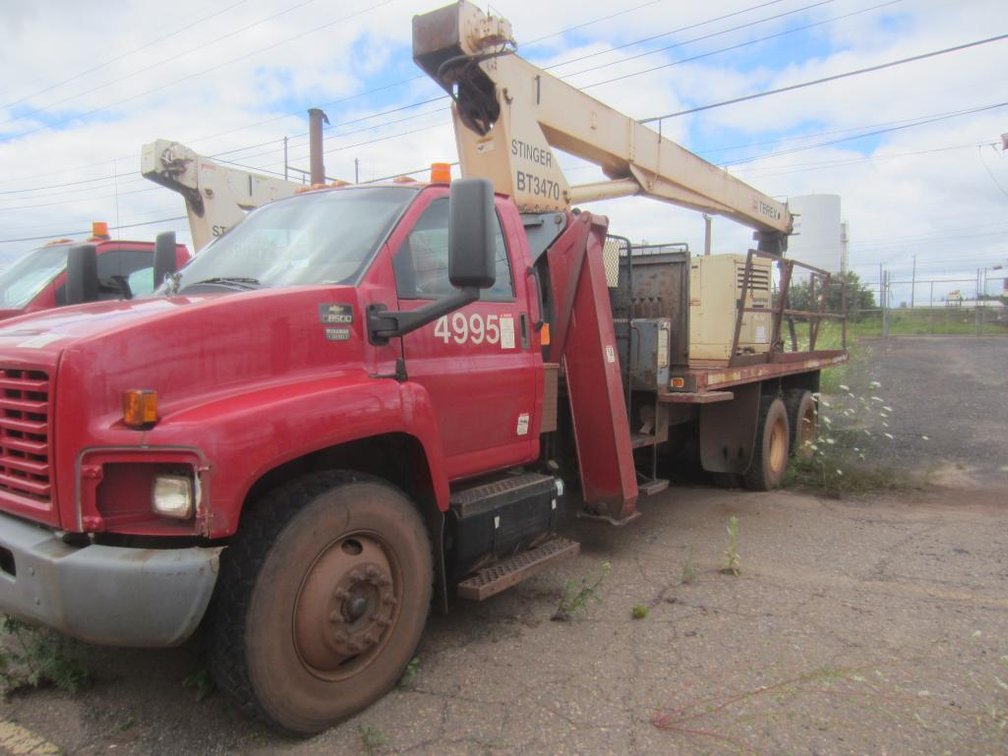 2006 GM C8500 Truck with Terex BT3470 Crane, VIN 1GBT8C4336F402794-Does Not Run