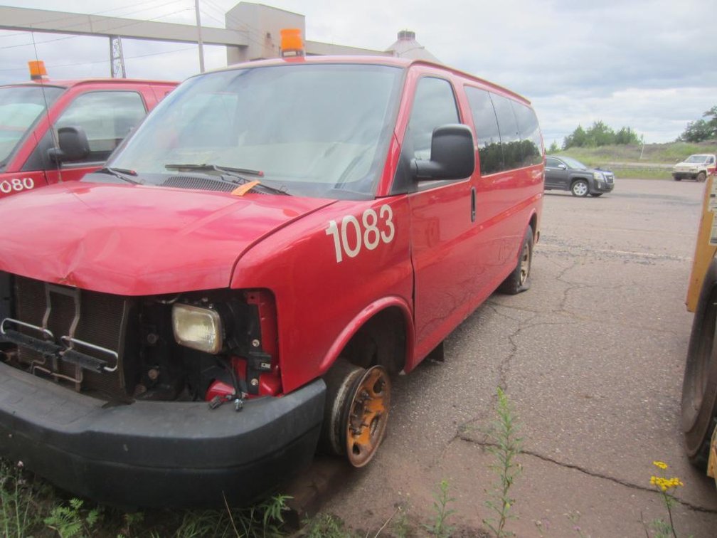 2011 GM 12 Passenger Van, CNG,  VIN 1GAZGXFG6B1157506