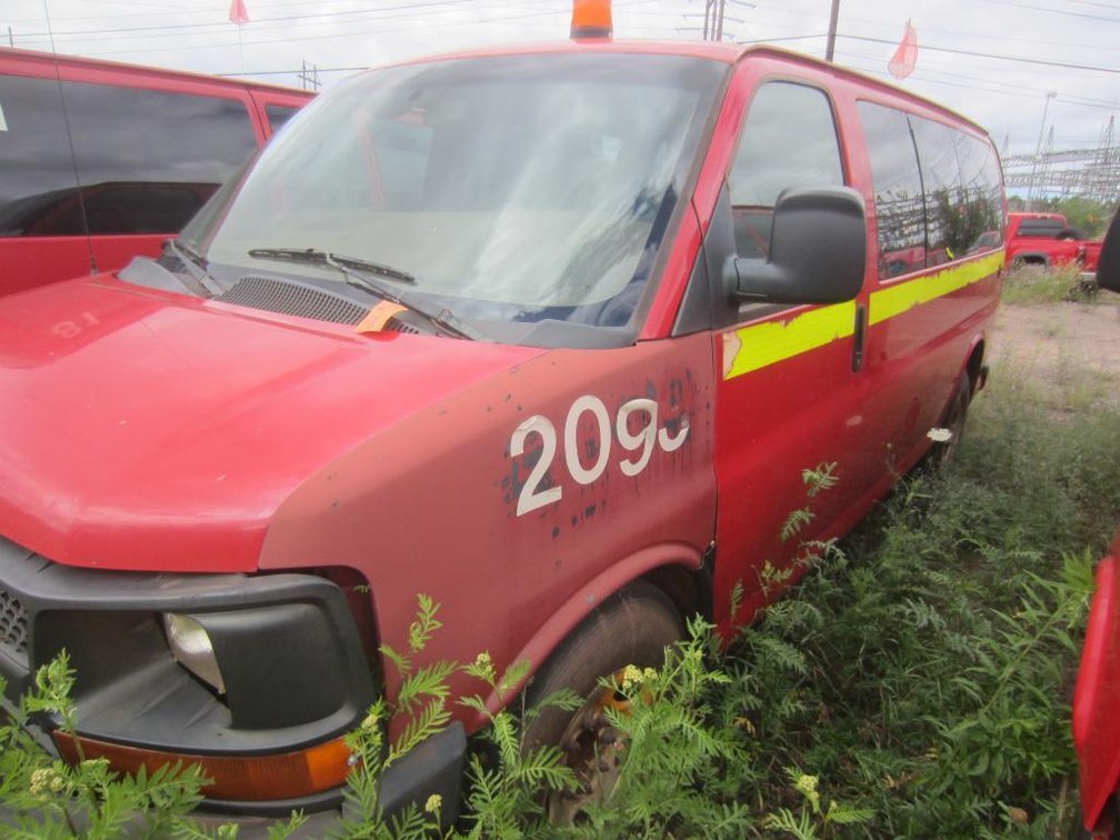 2013 GM 12 Passenger Van, CNG, VIN 1GAZGXFG3C1202113-Runs, Bad Transmission