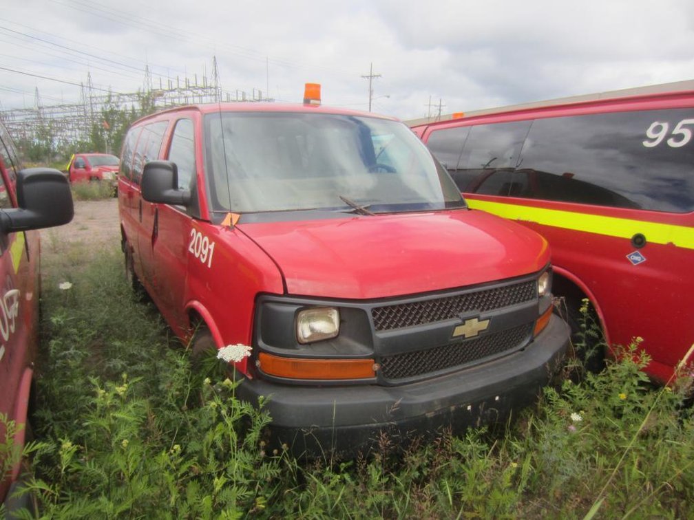 2013 GM 12 Passenger Van, CNG, VIN 1GAZGXFG9C1202374-Transmission Stuck in Drive, Disabled to run