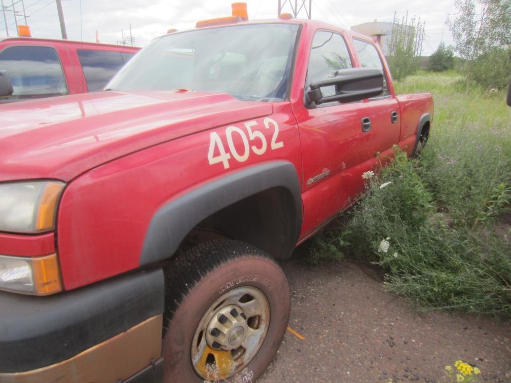 2007 GM 2500HD 4x4, Crew Cab, Gas Truck VIN 1GCHK23U57F107320-Runs, Drives