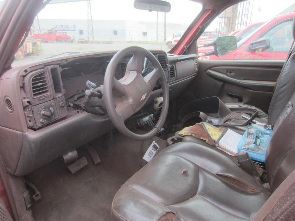 GM 3500HD Dually, 2x4, Reg Cab, Gas, VIN 1GBJC34U67E152053-Not running