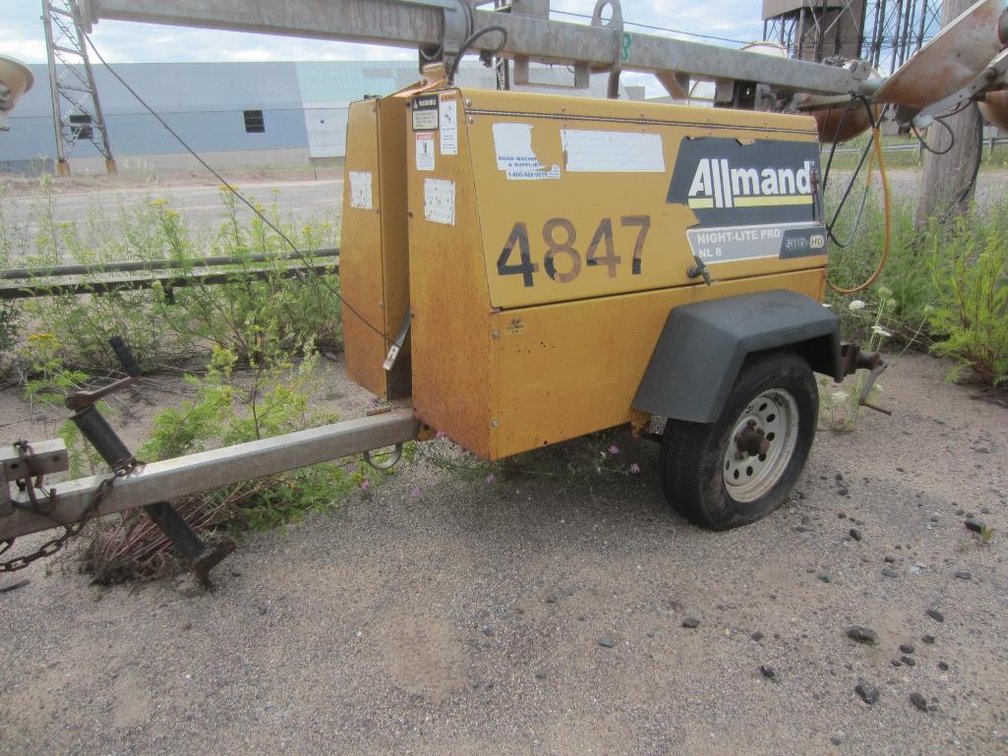 Allmand Night-Lite Pro NL8 Sho-HD-Needs Work