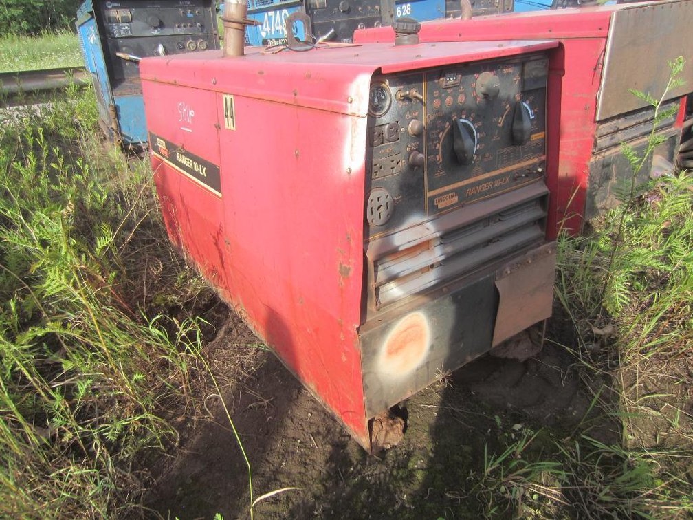 Lincoln Ranger 10-LX Welder Generator-Needs Work