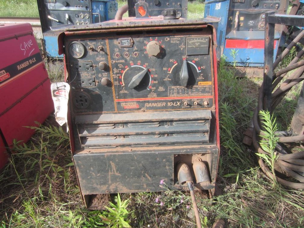 Lincoln Ranger 10-LX Welder Generator-Needs Work