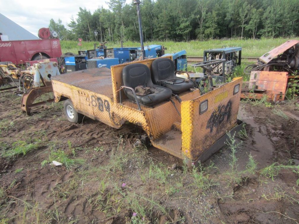 2006 E-480 Electric Cart- Needs Work