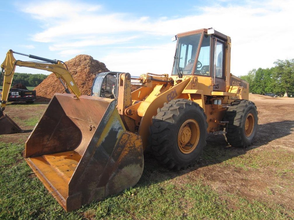1989 Case 621 Wheel Loader, 5.9 Cummins, 7'10"x 5' Bucket, Product # JAK0020654. (Unity WI)