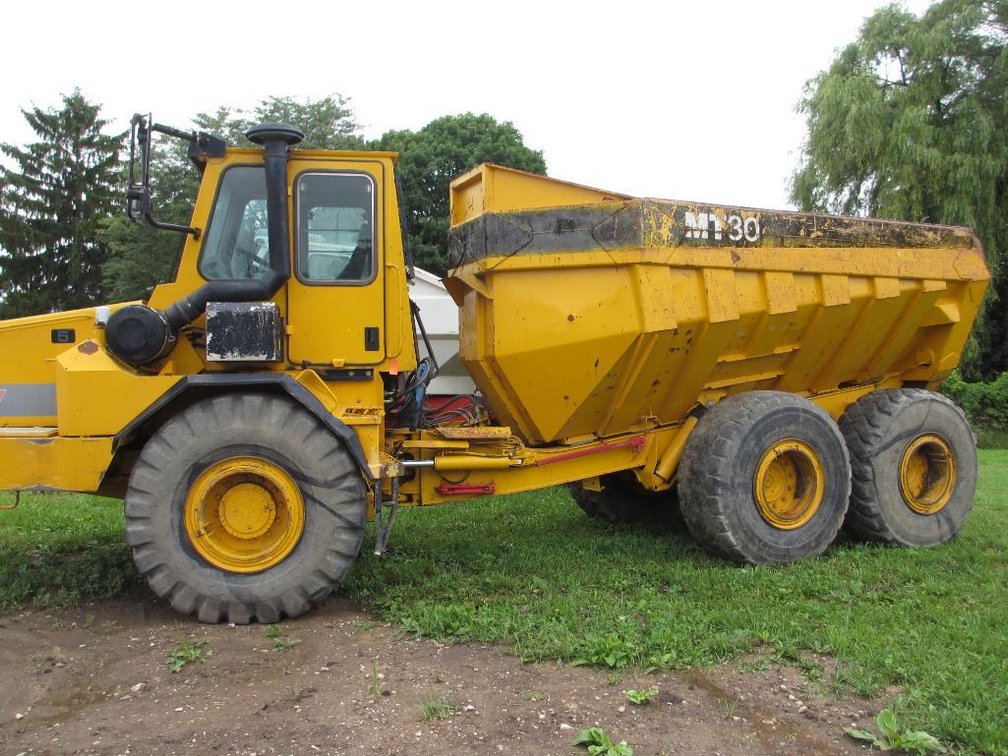 1999 Doosan Moxy MT30 Off Road Haul Truck (Oak Creek, WI)