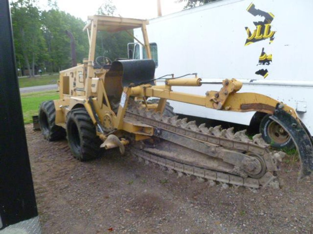 Vermeer V550 Trencher with John Deere 4039 3.9L 4-Cyl Diesel Engine (Westboro, WI)