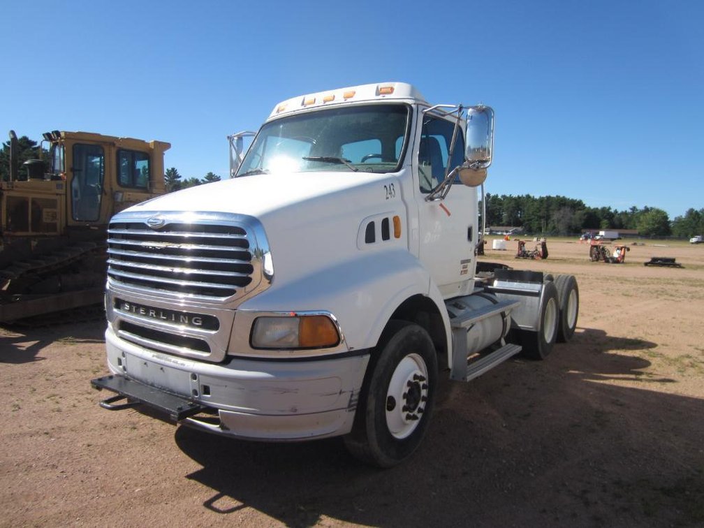 2007 Sterling Tandem Axle Semi Tractor with Wet Kit, VIN: 2FWJA3CV27AX28329