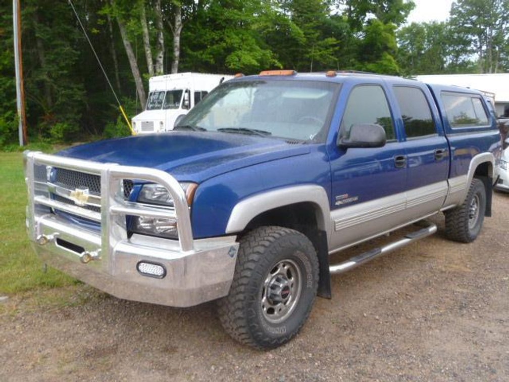 2004 Chevy 2500 Crew Cab 4x4 Duramax Pickup Truck, VIN: 1GCHK23174F163728 (Westboro, WI)