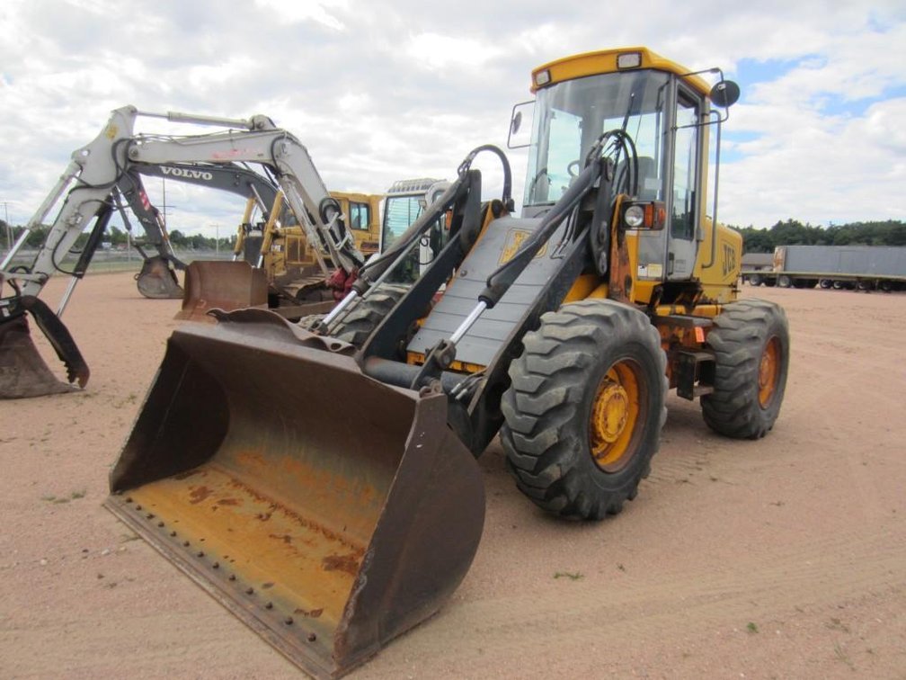 JCB 416 End Loader with 93" Bucket, With Quick Attach, VIN: SLP41600TE0529324 (Mosinee, WI) Possible tranny filter leak