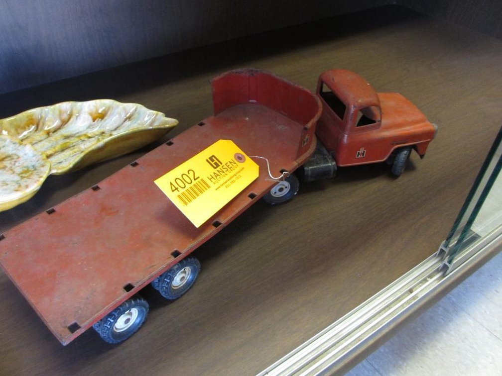 IH Metal Truck and Trailer (FR)