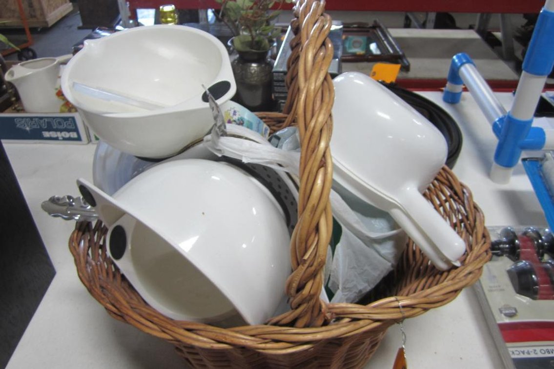 Wooden Basket with Kitchen Items (T5)