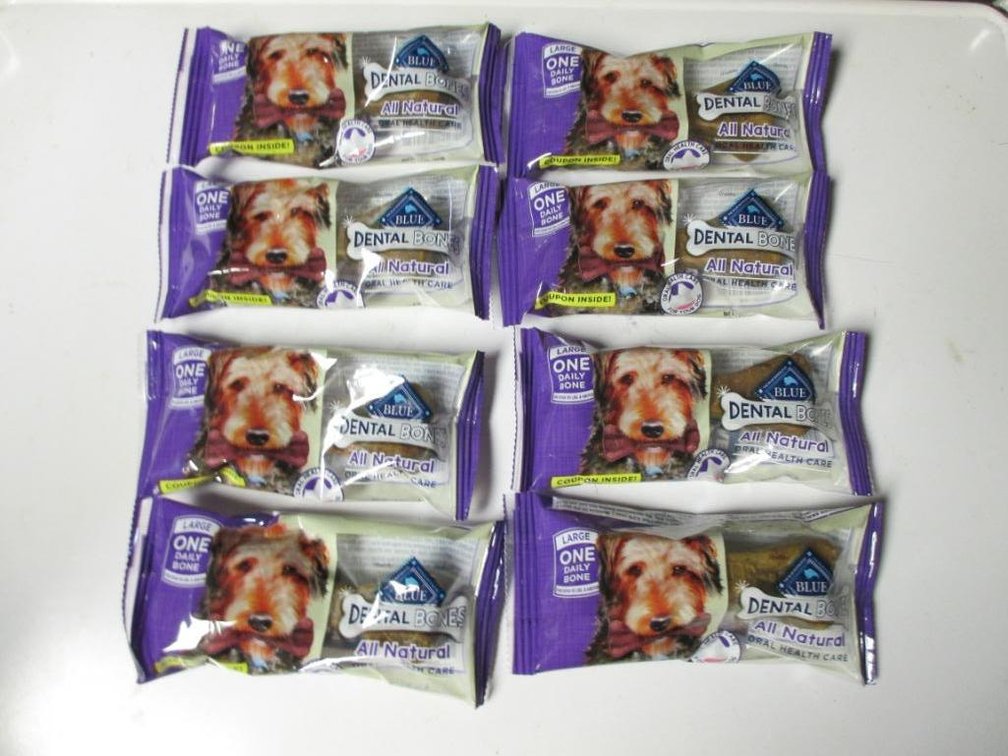 (8) Blue Buffalo Dental Bones (U)