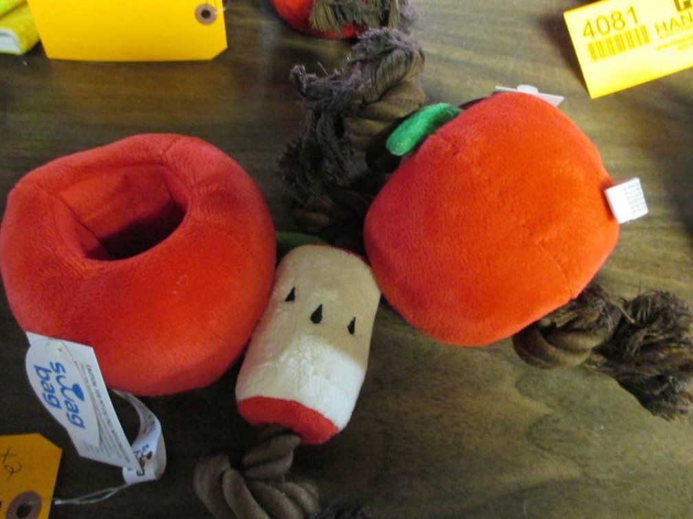 (2) Swag Bag Apple Toys (U)