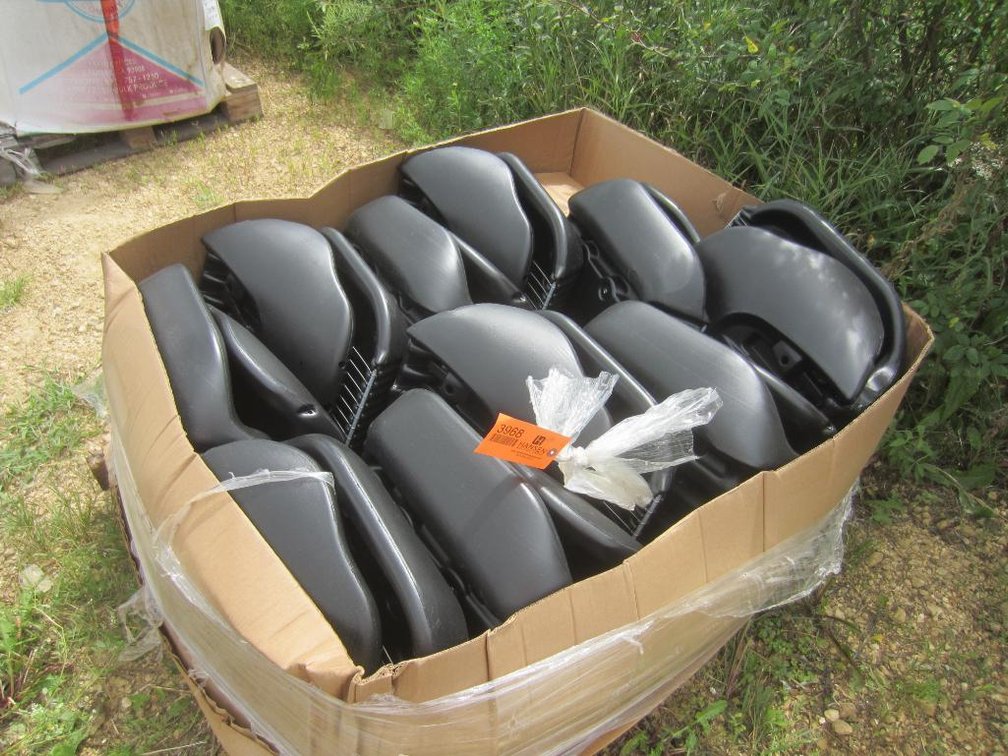 (10) Plastic Attwood Boat Seat Frames