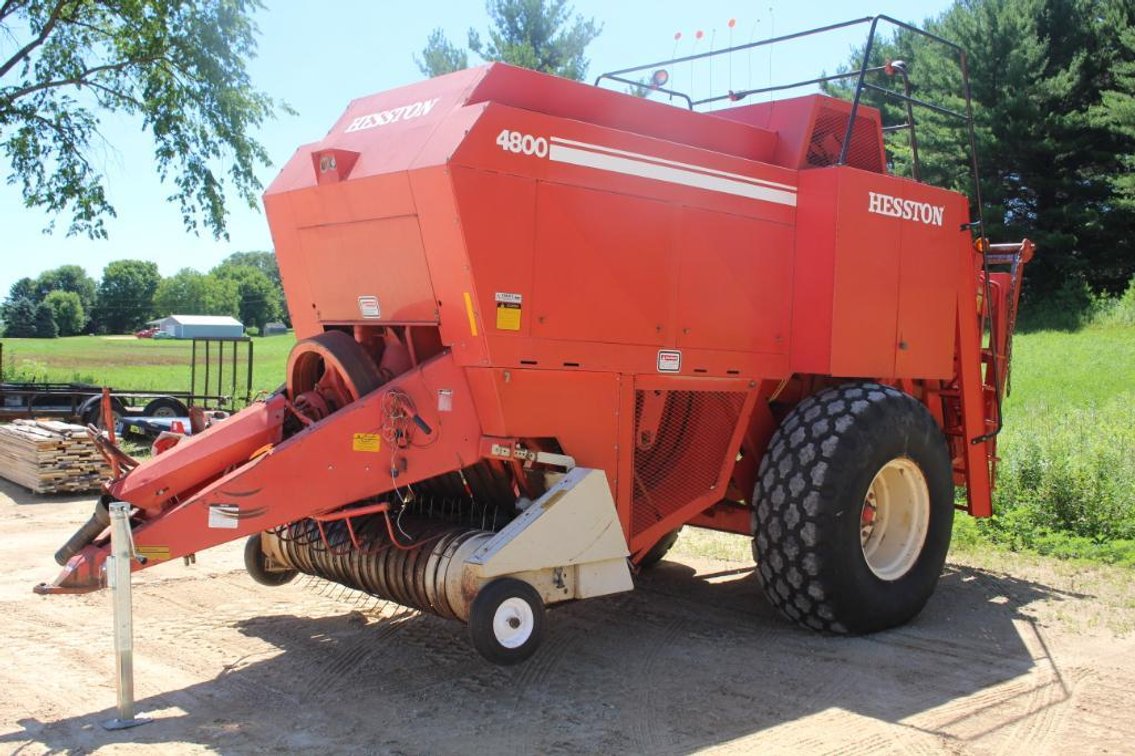 HESSTON 4800 BIG SQUARE BALER WITH MANUALS