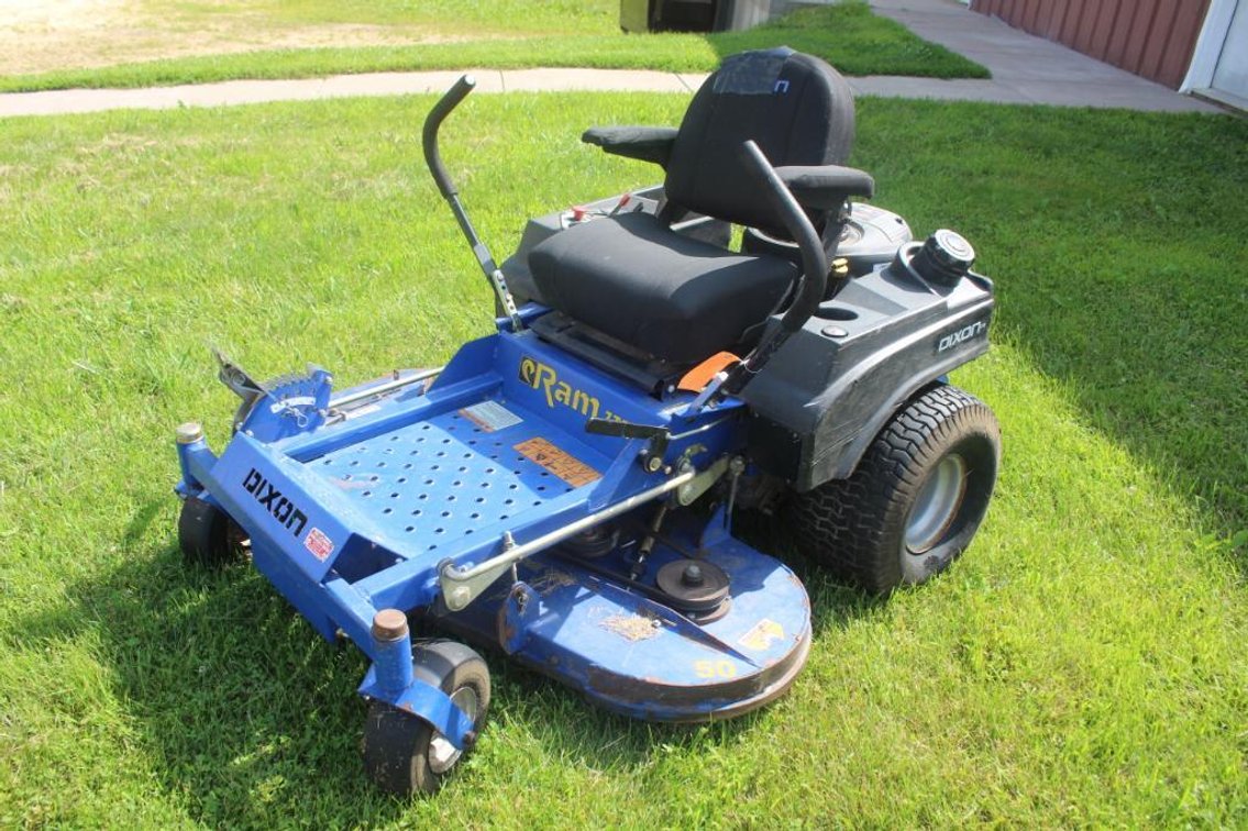 2007-2008 DIXON RAM ZTR ZERO TURN MOWER WITH 50" DECK