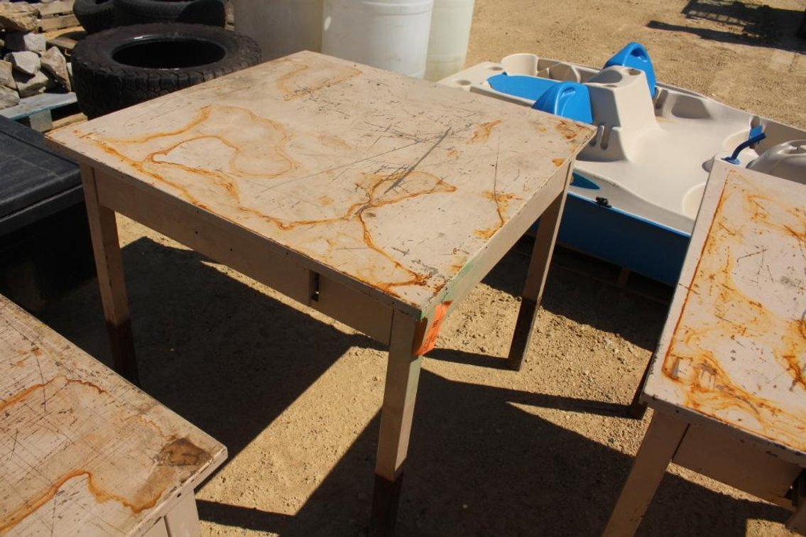 STEEL SHOP TABLE WITH DRAWER