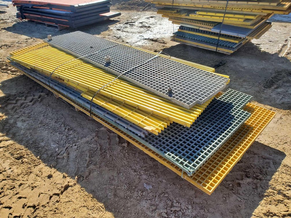 PALLET OF ASSORTED FLOOR DRAIN GRATES