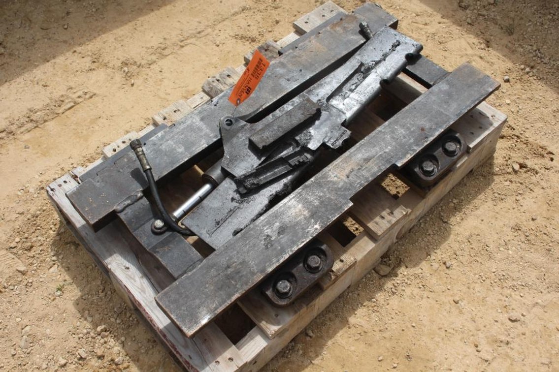 35" FORKLIFT BACK PLATE WITH SIDE SHIFT
