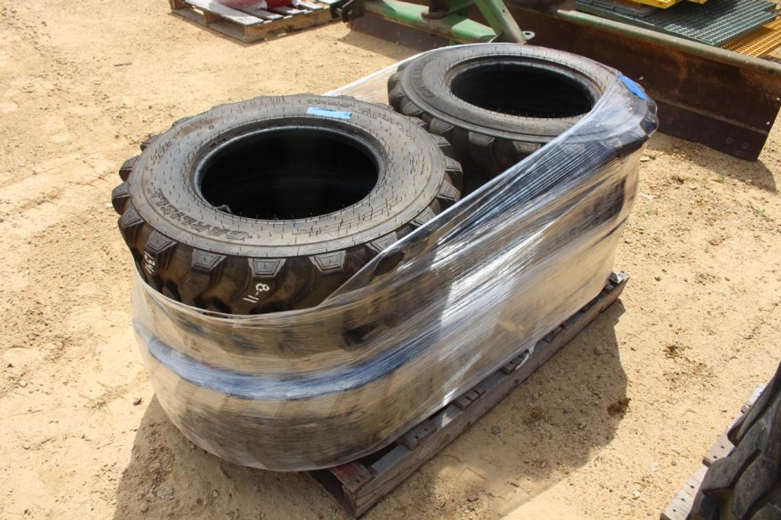 (4) CARLISLE TRAC CHIEF XT 12-16.5 SKID STEER TIRES