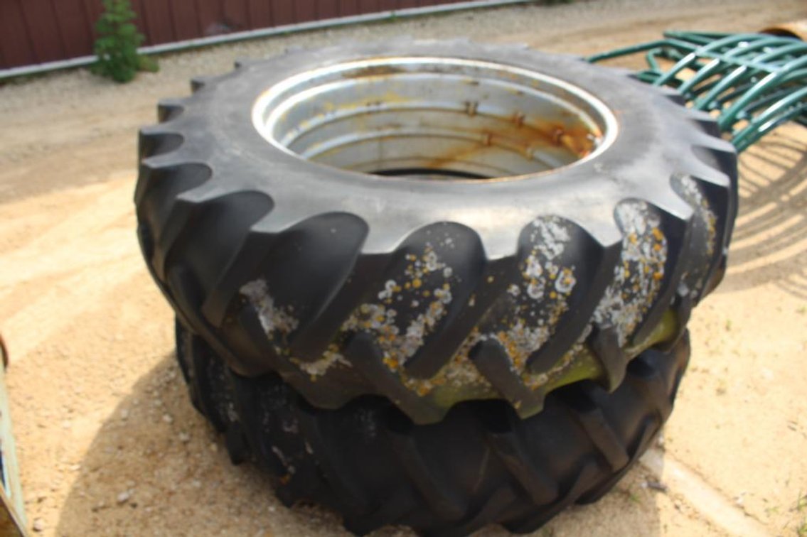 (2) 18.4-38 JOHN DEERE DOUBLE DOUBLE RIMS WITH TIRES