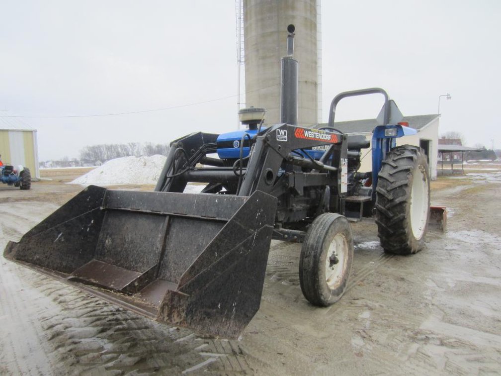 New Holland 5610 Tractor with Wedtendorf TA-26 Loader, 15.5x38 Rear Tires, 7.50x18 Front Tires, 1082 Hours, 6' Bucket