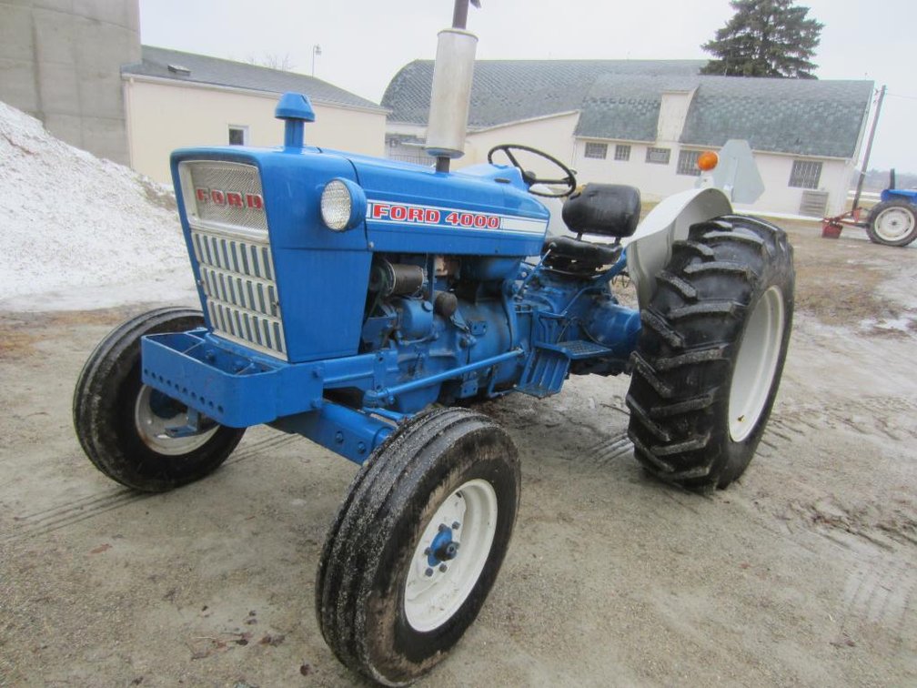 Ford 4000 Tractor, Serial # C203152, 6381 Hours, Single Hydraulic Outlet, Power Steering