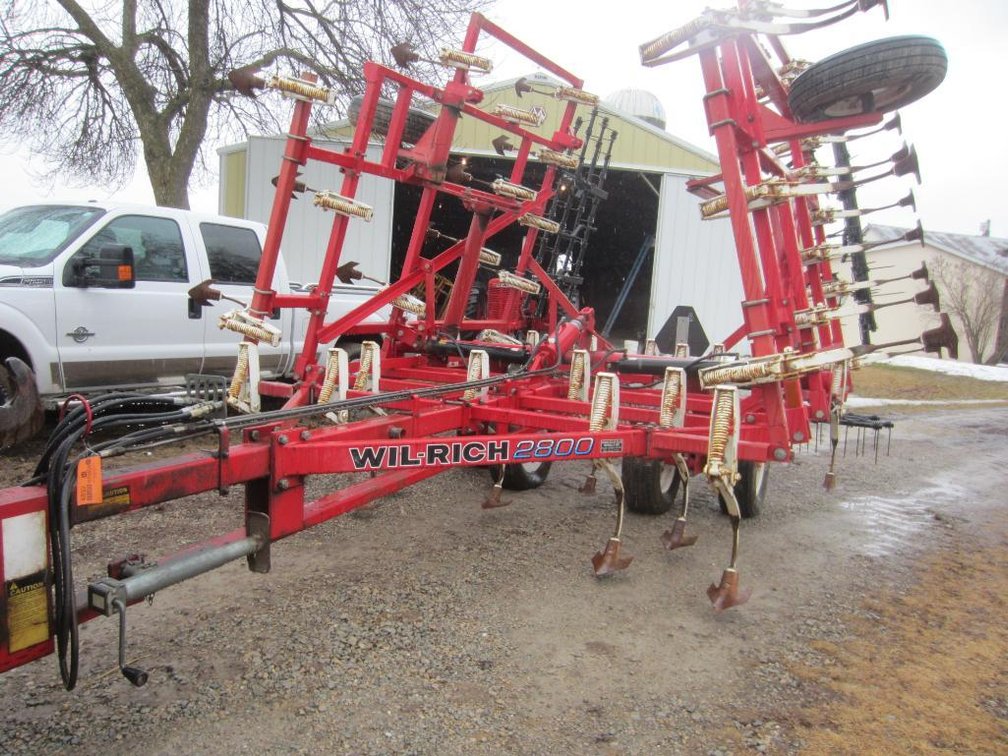 Wil-Rich 2800 24' Cultivator with Rake, Staggered Axles, Sweep Shovels, Serial # 441855