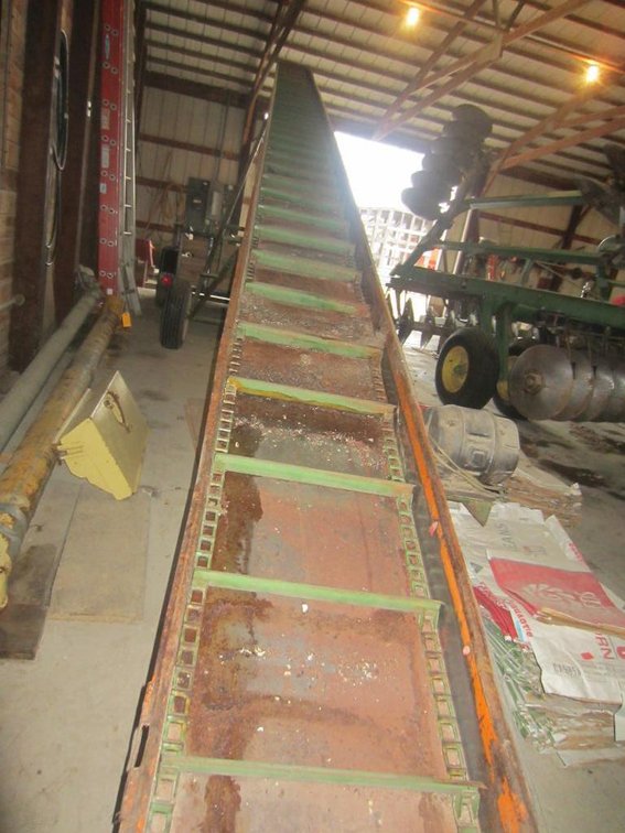 40' Sam Mulkey Elevator, 20" Wide