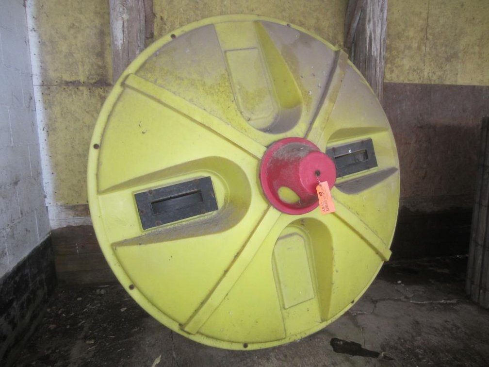 LPS Liquid Mineral Feeder