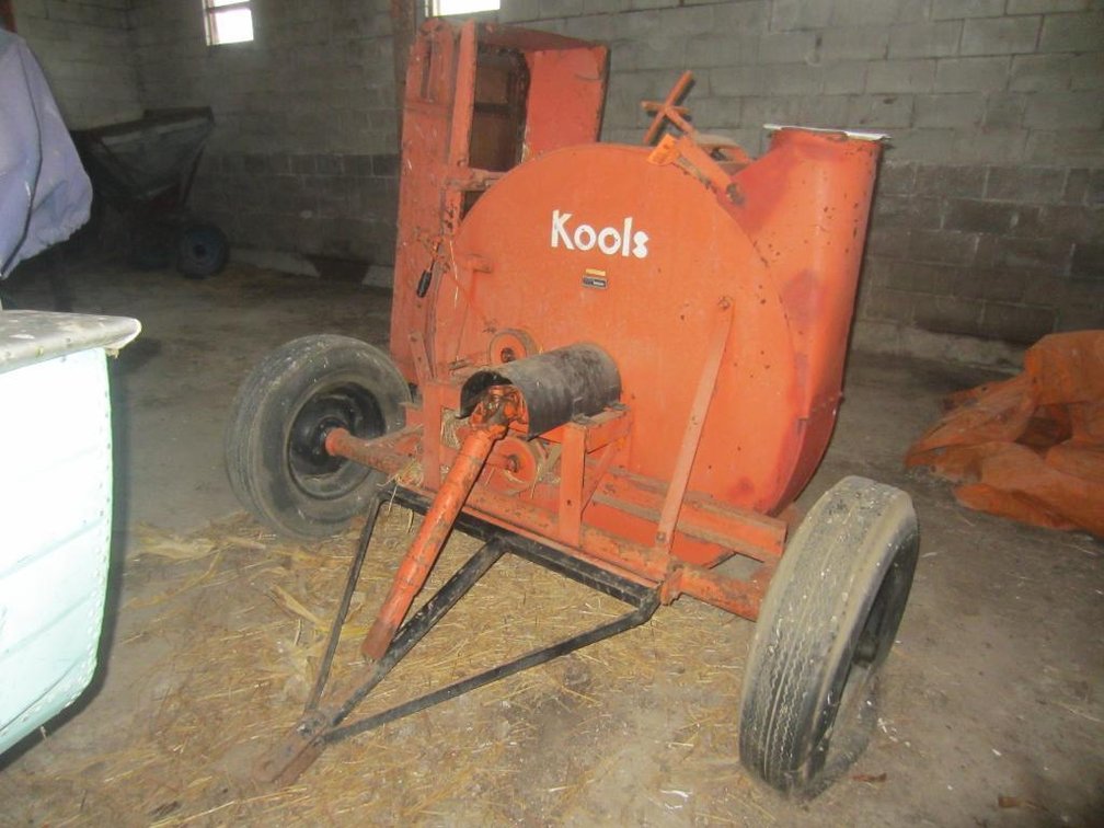 Kools Three Wheeled Silage Blower, Short Hoppered, 4'